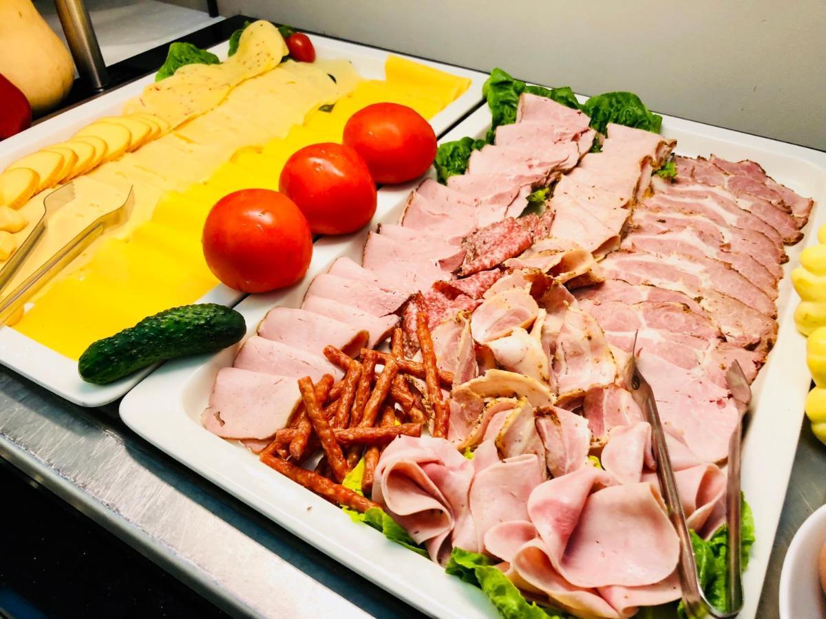 Hotel Fryderyk Nysa Ngoại thất bức ảnh