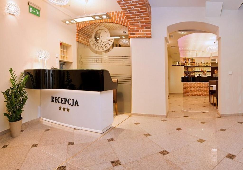 Hotel Fryderyk Nysa Ngoại thất bức ảnh